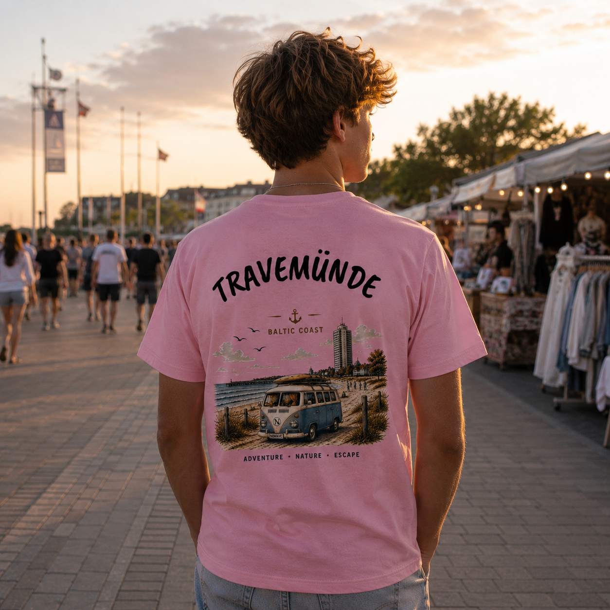 Travemünde Bulli Rückenprint – Bio T-Shirt Ostsee