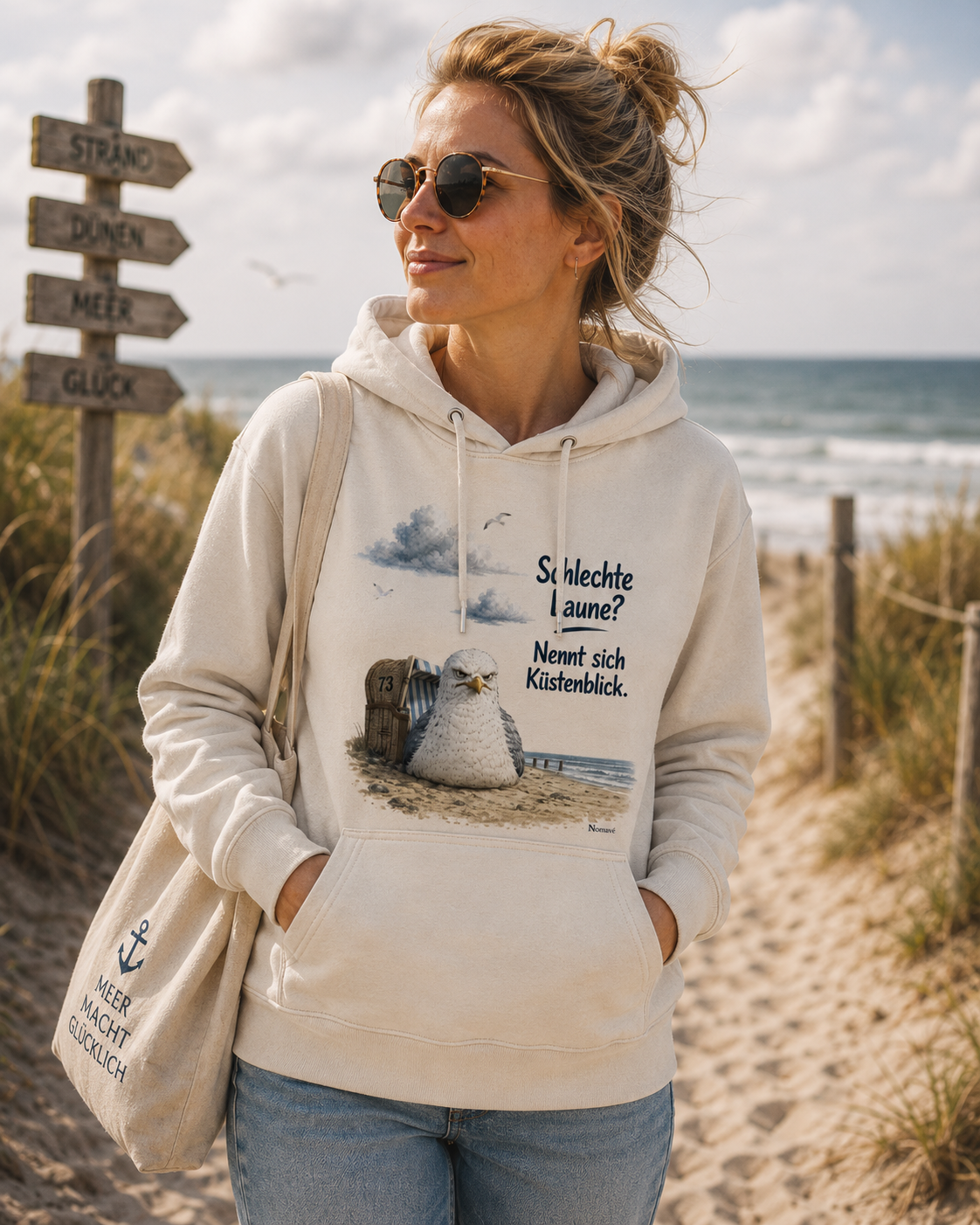 Maritimer Küstenhumor Möwen Motiv für Ostsee und Nordseefans und Meerliebhaber - Organic Hoodie