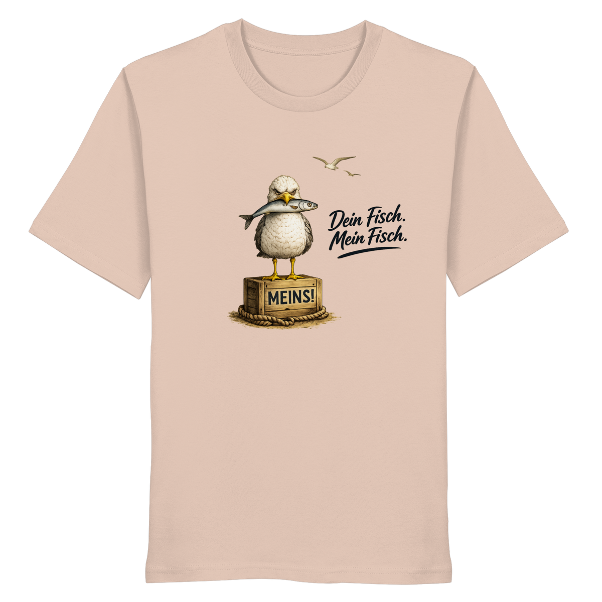 Original-Mockup: Bio Unisex T-Shirt Fraiche Peche von vorn mit Alpha-Möwe, Fisch, Kiste „MEINS!“ und Spruch „Dein Fisch. Mein Fisch.“