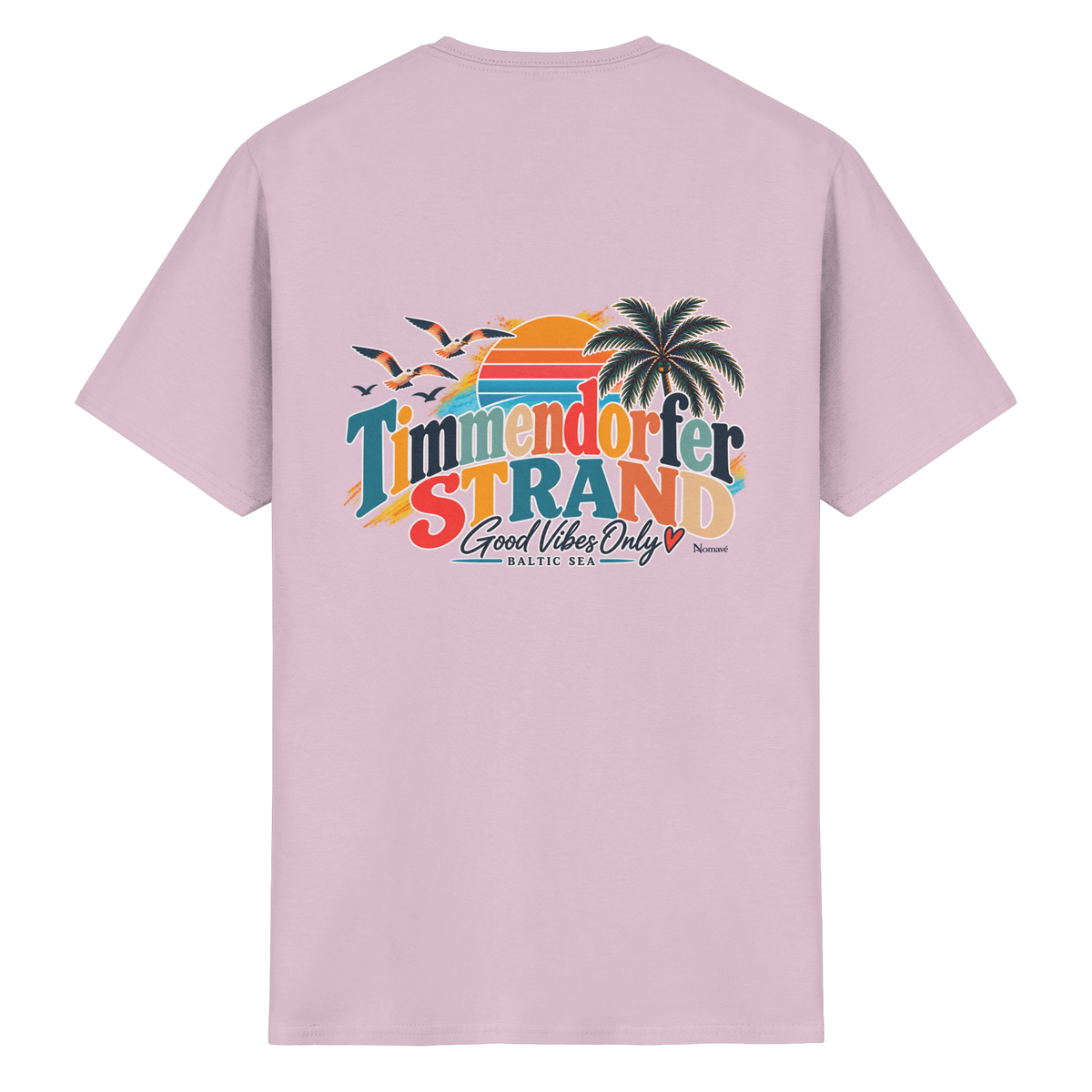 Essential T-Shirt in Light Pink, Katalog-Rückansicht mit Timmendorfer-Strand-Good-Vibes-Only-Rückenprint.
