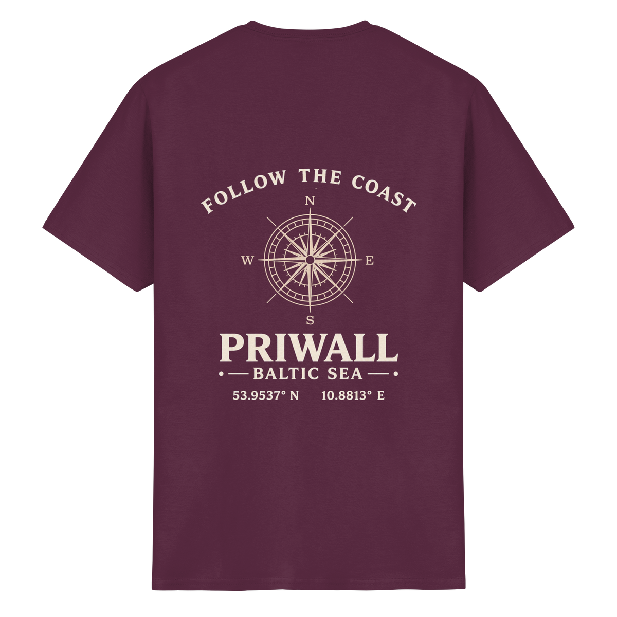 Rückansicht des Essential T-Shirt in Maroon mit dunklem Priwall Follow the Coast Backprint