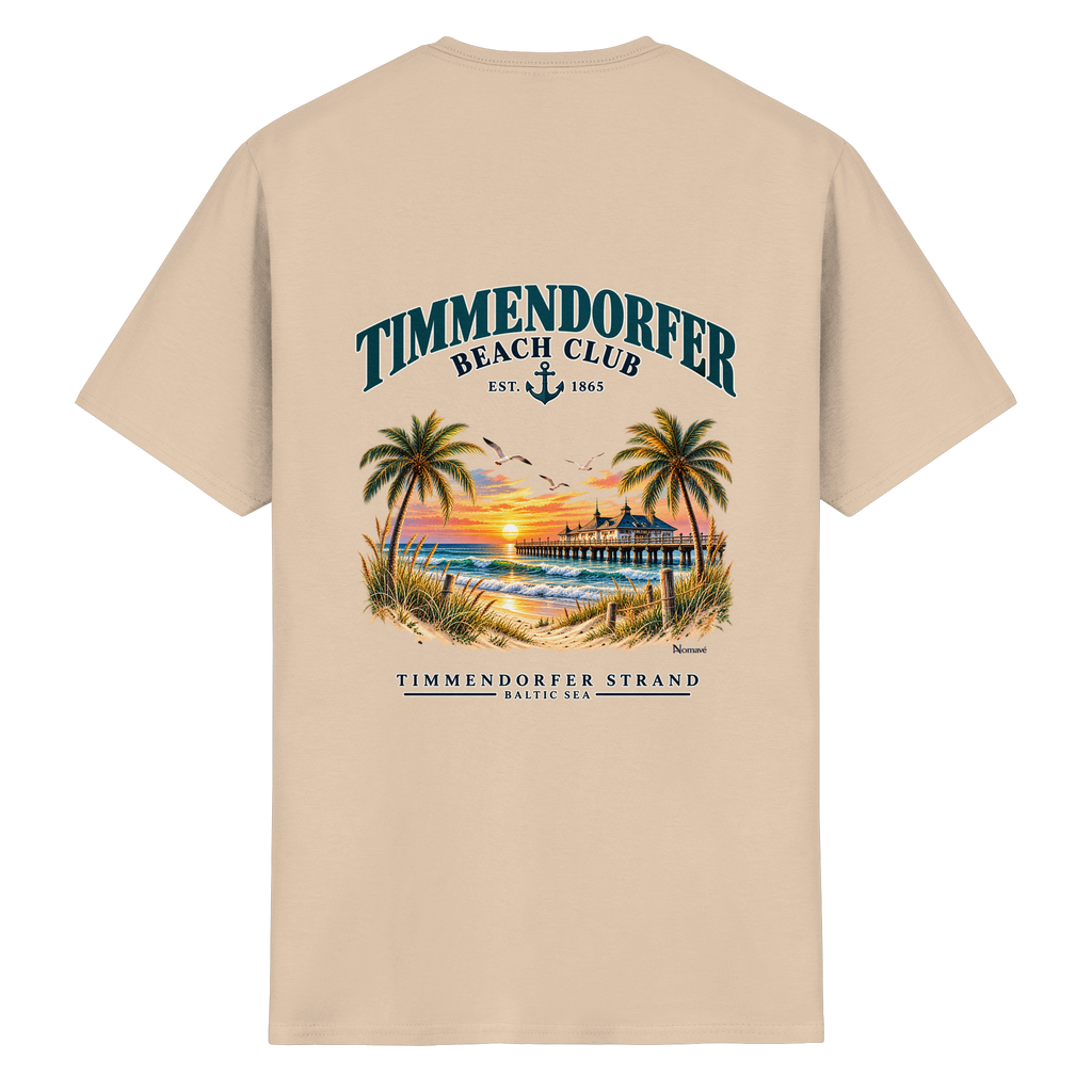 Original-Produktmockup: Essential Unisex-T-Shirt in Natural, Rückansicht mit Timmendorfer-Beach-Club-Motiv und dem Schriftzug Timmendorfer Strand – Baltic Sea.