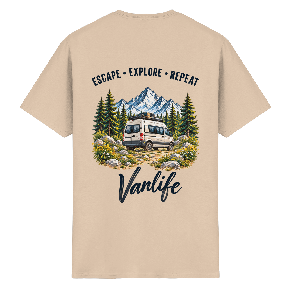 Essential T-Shirt in Natural als Produkt-Mockup mit Escape Explore Repeat Motiv als Backprint