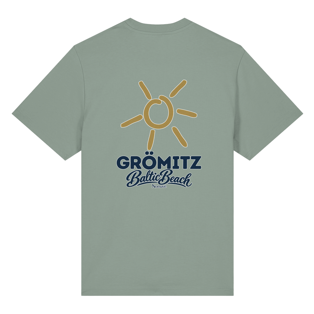 Grömitz Sonne Bio-Heavy T-Shirt Baltic Beach mit Rückendruck in Aloe – Shirtigo-Originalmockup 4