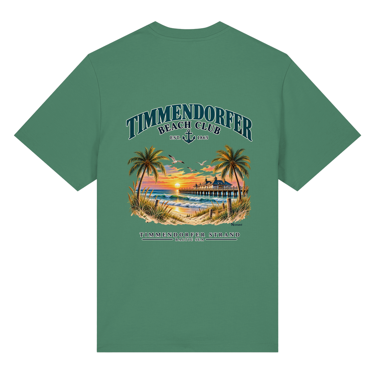 Original-/Katalogmockup: Unisex Bio-Heavy-T-Shirt in Green Bay, Rückansicht mit Timmendorfer-Beach-Club-Rückendruck.