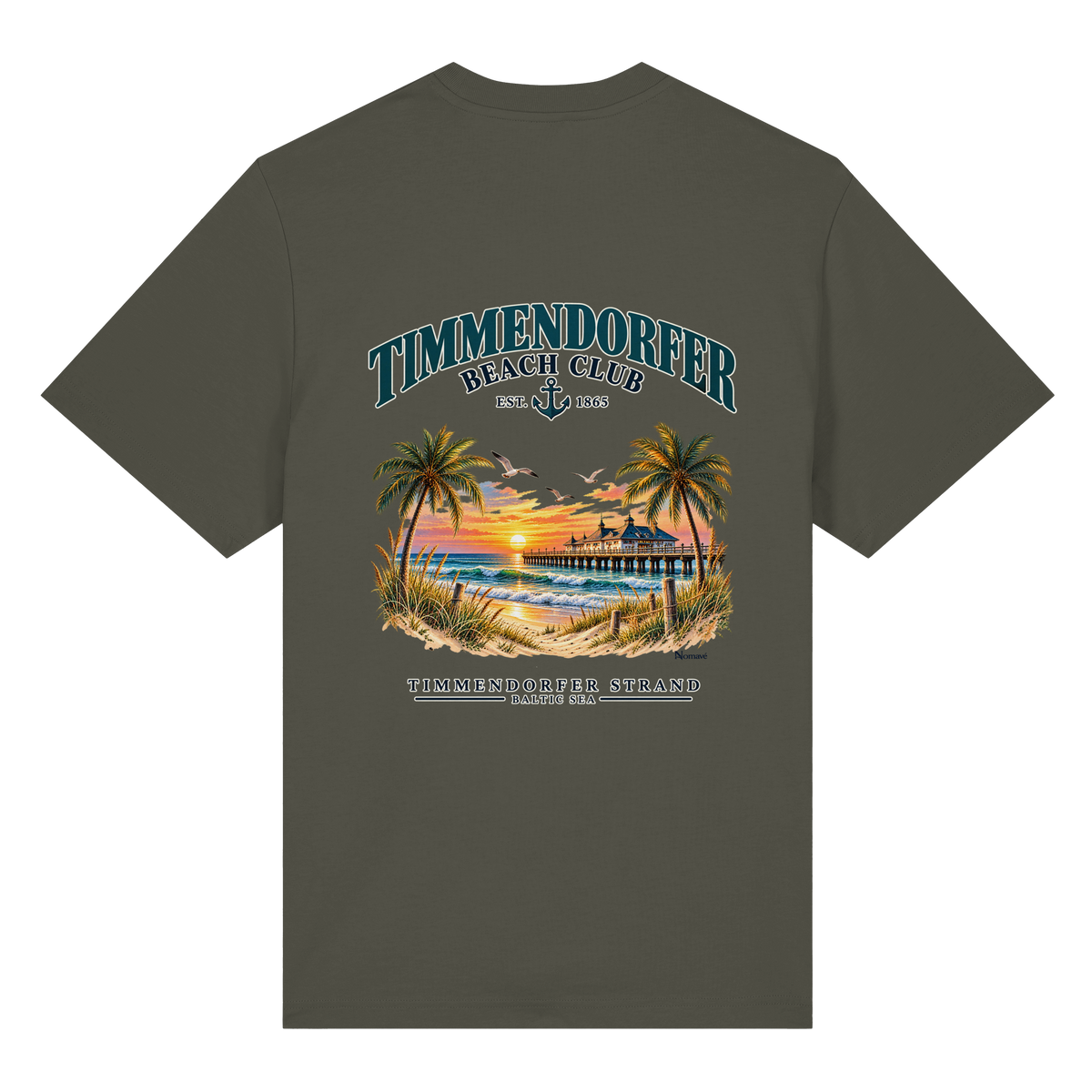 Original-/Katalogmockup: Unisex Bio-Heavy-T-Shirt in Khaki, Rückansicht mit Timmendorfer-Beach-Club-Rückendruck.
