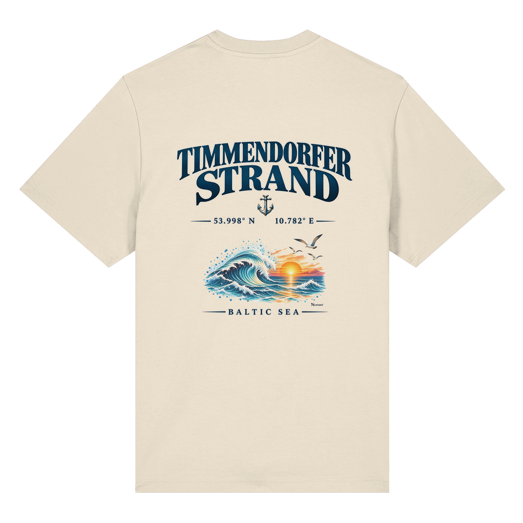 Original-Mockup 1: Unisex Bio-Heavy-T-Shirt in Natural Raw mit Timmendorfer Strand – Baltic Sea Backprint.