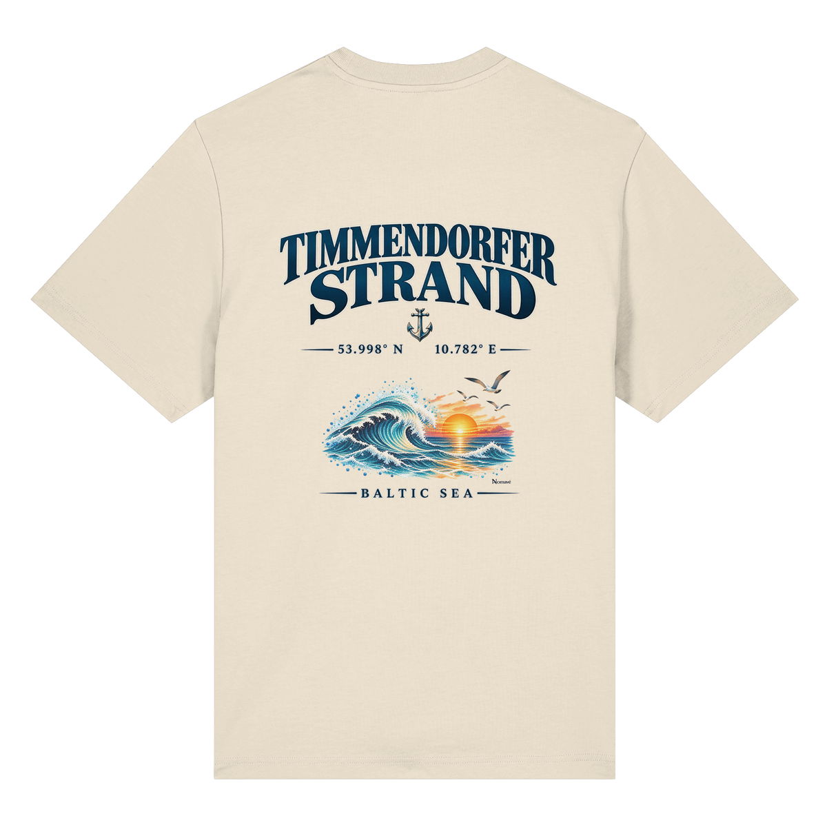 Original-Mockup 1: Unisex Bio-Heavy-T-Shirt in Natural Raw mit Timmendorfer Strand – Baltic Sea Backprint.