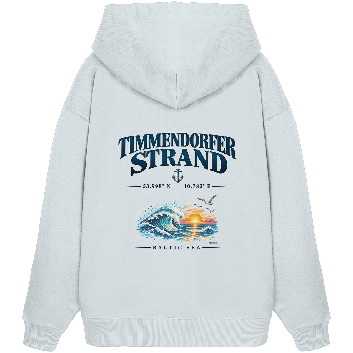 Original-Mockup 6: Unisex Bio-Oversize-Hoodie in Blue Ice mit Timmendorfer Strand – Baltic Sea Backprint.