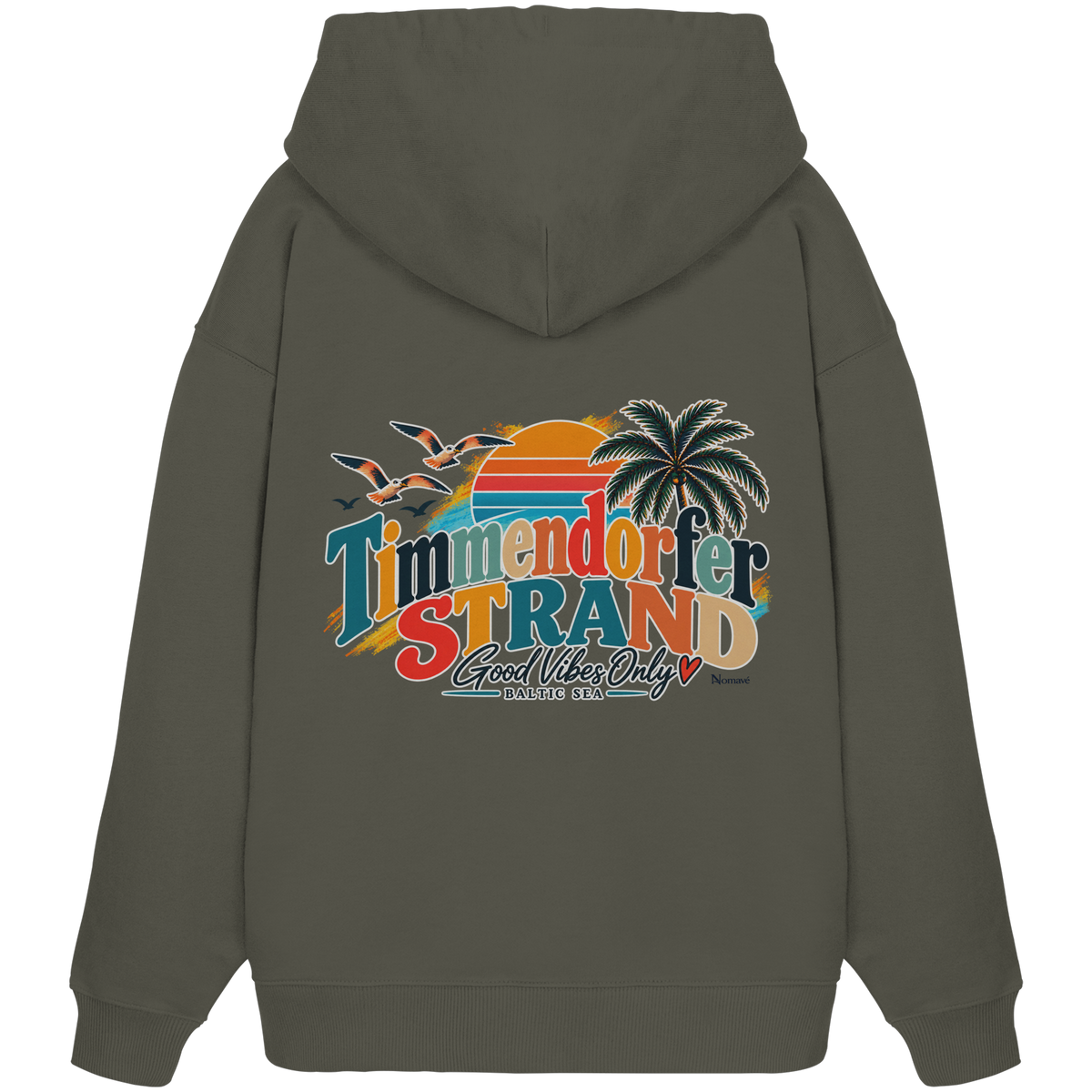 Timmendorfer Strand – Good Vibes Only – Bio Oversize-Hoodie mit Rückenprint – Khaki; originales Katalogmockup der Rückansicht mit Rückenprint.
