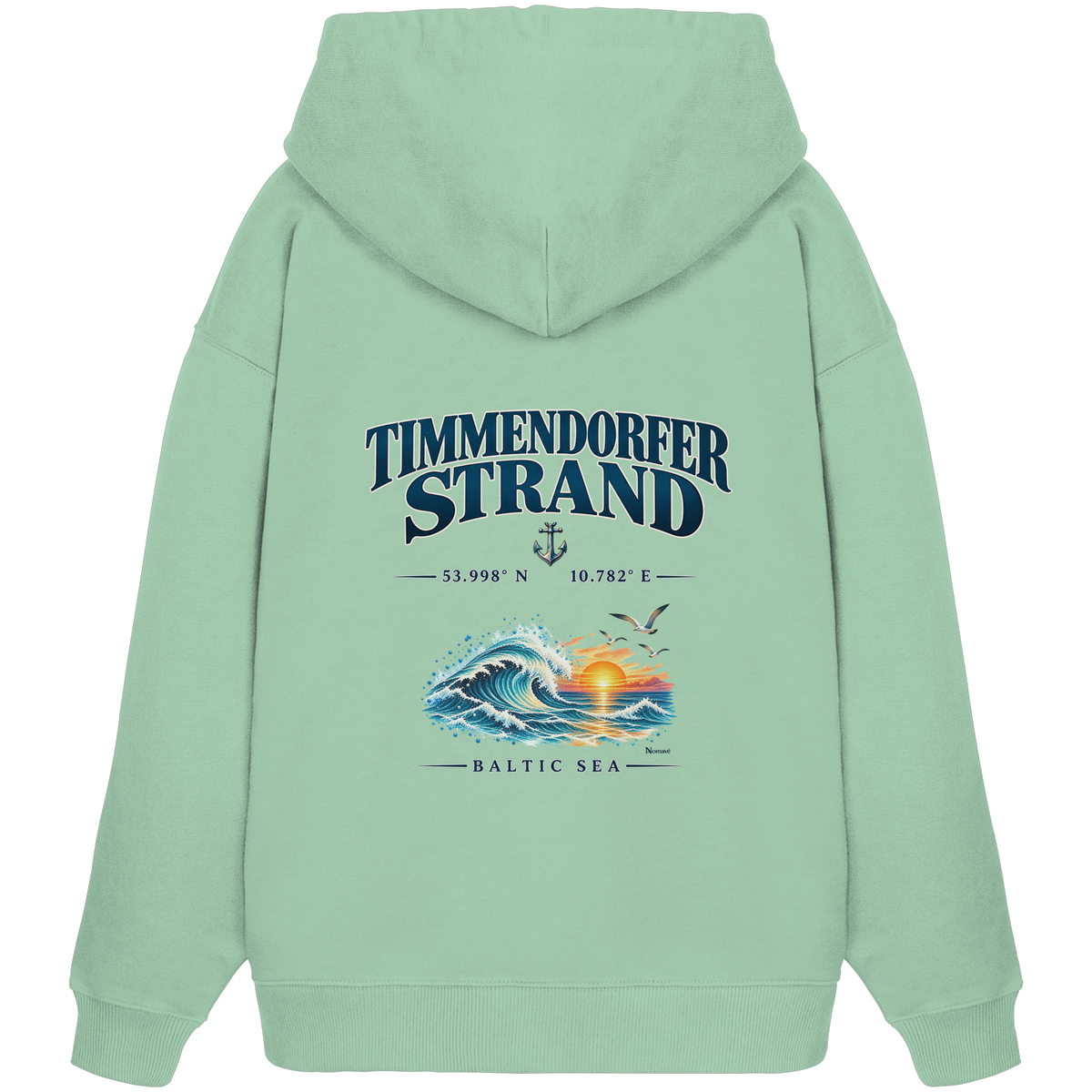 Original-Mockup 7: Unisex Bio-Oversize-Hoodie in Misty Jade mit Timmendorfer Strand – Baltic Sea Backprint.