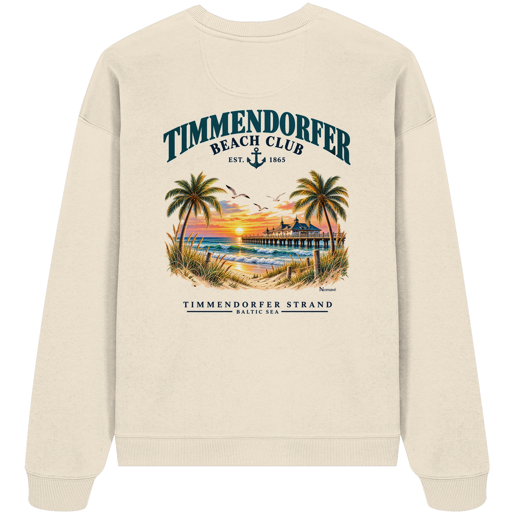 Original-Produktmockup: Unisex-Bio-Oversize-Sweatshirt in Natural Raw, Rückansicht mit Timmendorfer-Beach-Club-Motiv und dem Schriftzug Timmendorfer Strand – Baltic Sea.