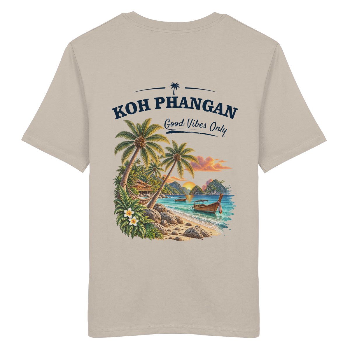 Koh Phangan Good Vibes Only – Bio T-Shirt – Backprint – Original-Mockup organic shirt desert dust mit Rückenmotiv