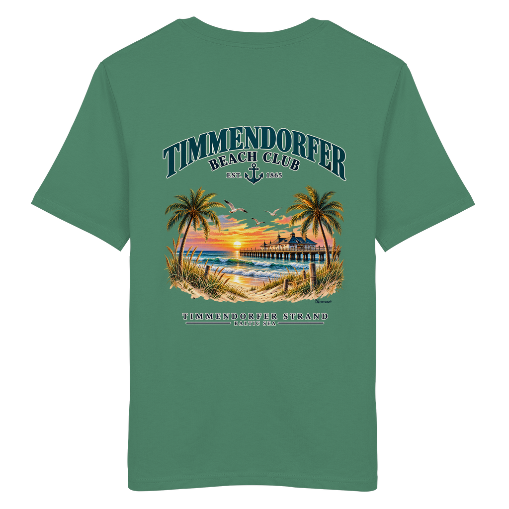 Original-/Katalogmockup: Unisex Bio-T-Shirt in Green Bay, Rückansicht mit Timmendorfer-Beach-Club-Rückendruck.