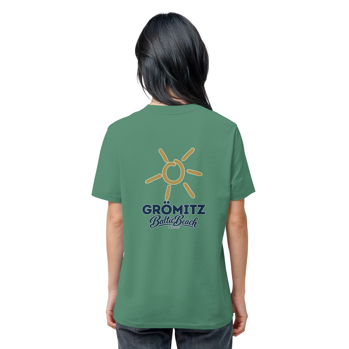 Grömitz Sonne Bio Unisex T-Shirt Baltic Beach mit Rückendruck in Green Bay – Shirtigo-Originalmockup 13