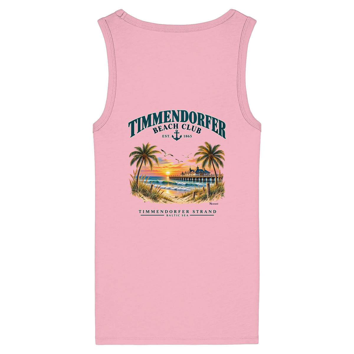 Original-Produktmockup: figurbetontes Damen-Bio-Tanktop in Cotton Pink, Rückansicht mit Timmendorfer-Beach-Club-Motiv und dem Schriftzug Timmendorfer Strand – Baltic Sea.