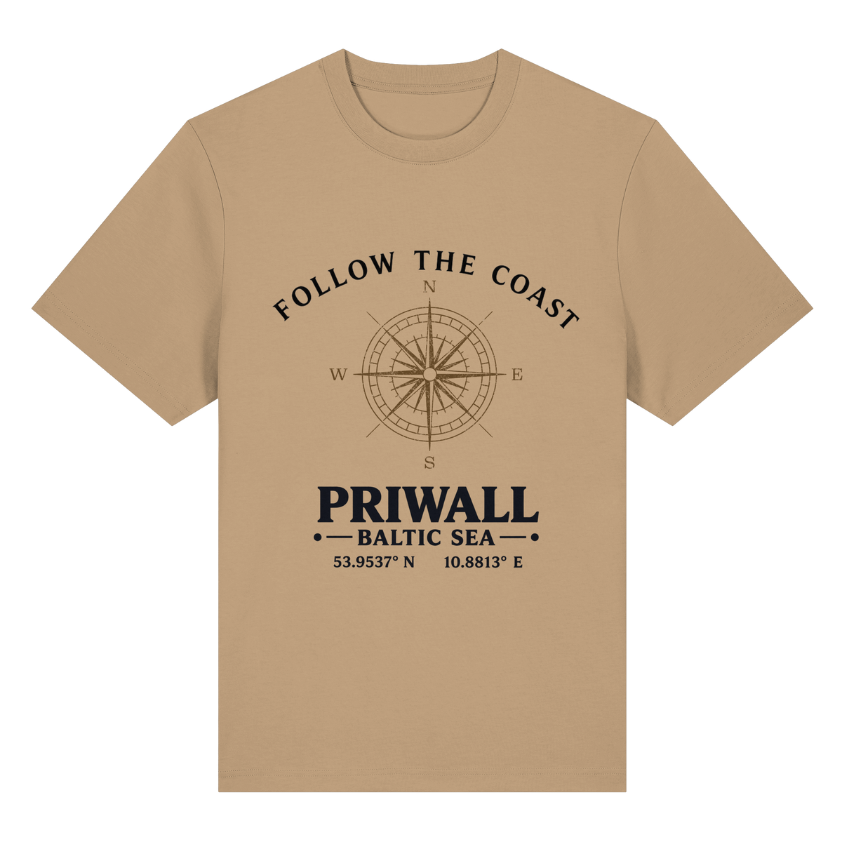 Follow the Coast – Priwall Kompass – Bio-Heavy T-Shirt – Vorderansicht in latte