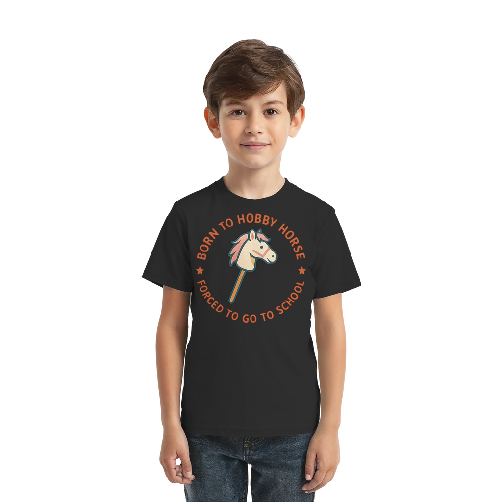 „Born to Hobby Horse – Forced to Go to School“ ✨ - Kids Premium Shirt