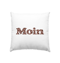 Weißes Kissen 40 × 40 cm mit Moin-Leo-Blush-Pink-Motiv auf der Vorderseite.