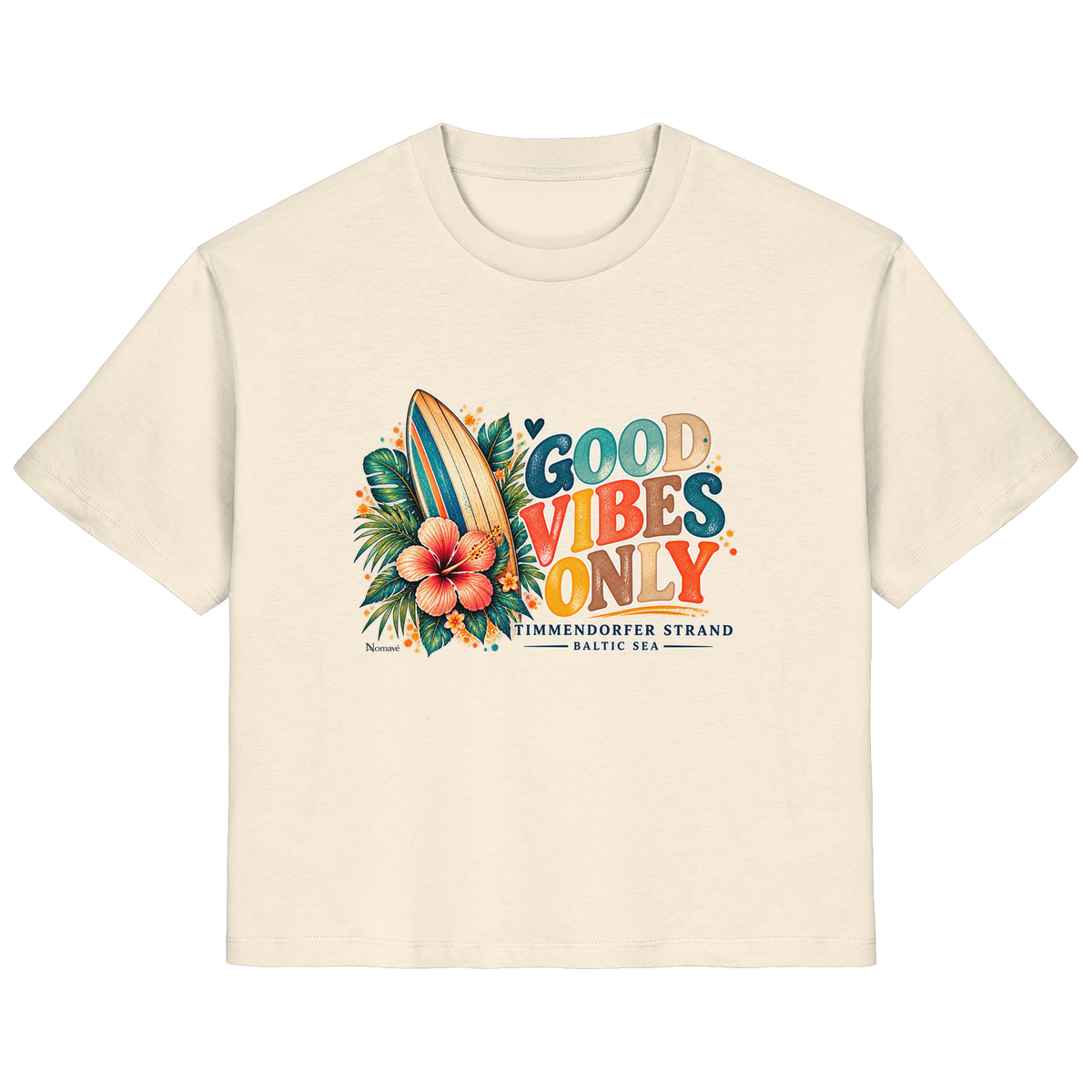 Timmendorfer Strand – Surf Vibes – Damen Bio-T-Shirt mit Frontprint in Natural Raw – Katalog-Vorderansicht mit Surfboard, Hibiskus und Good-Vibes-Only-Frontprint.