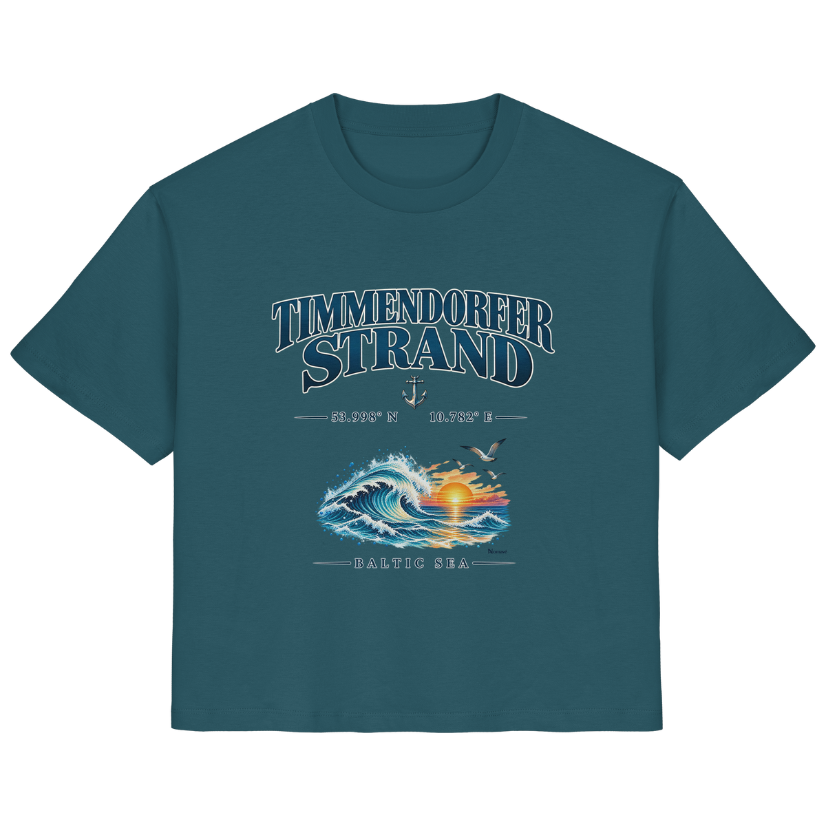 Original-Mockup 10: Damen Bio-T-Shirt in Stargazer mit Timmendorfer Strand – Baltic Sea Frontprint.
