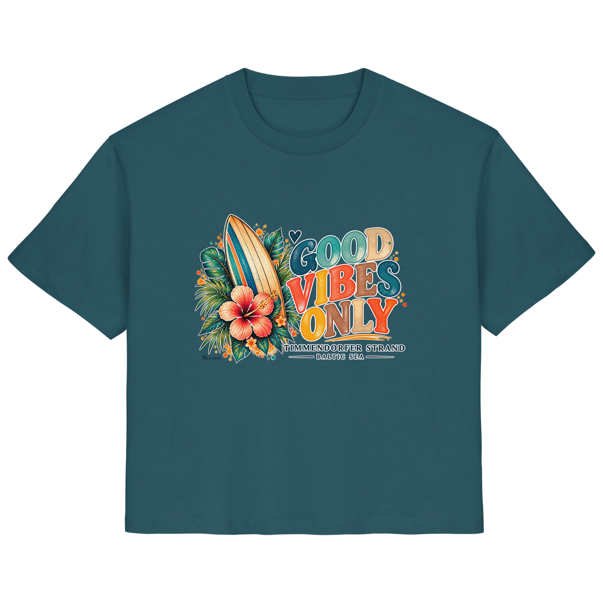 Timmendorfer Strand – Surf Vibes – Damen Bio-T-Shirt mit Frontprint in Stargazer – Katalog-Vorderansicht mit Surfboard, Hibiskus und Good-Vibes-Only-Frontprint.