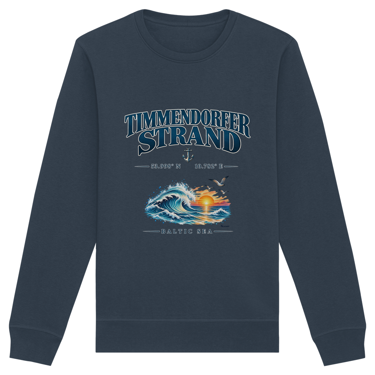 Original-Mockup 7: Unisex Bio-Sweatshirt in India Ink Grey mit Timmendorfer Strand – Baltic Sea Frontprint.