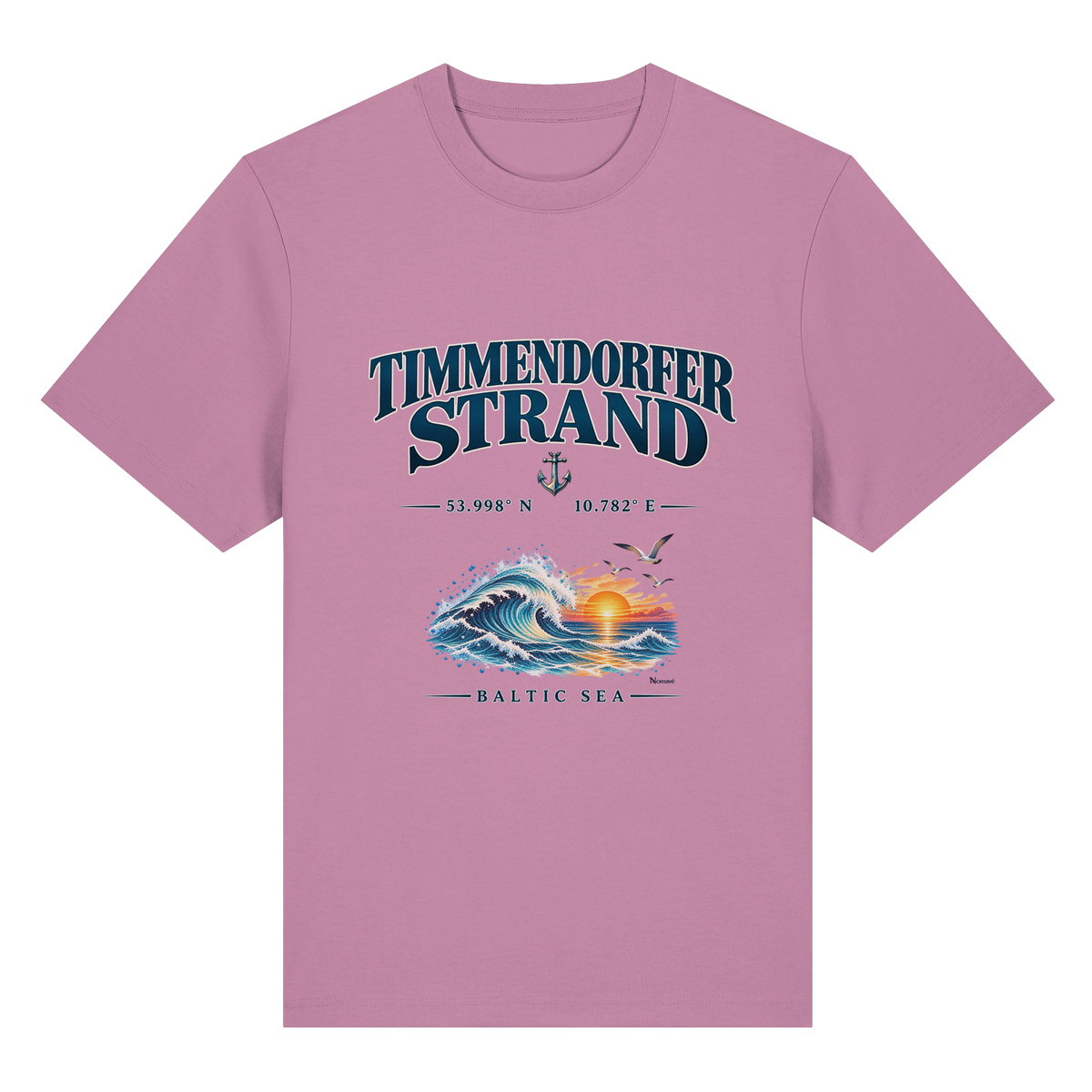 Original-Mockup 9: Unisex Bio-Heavy-T-Shirt in Bubble Pink mit Timmendorfer Strand – Baltic Sea Frontprint.