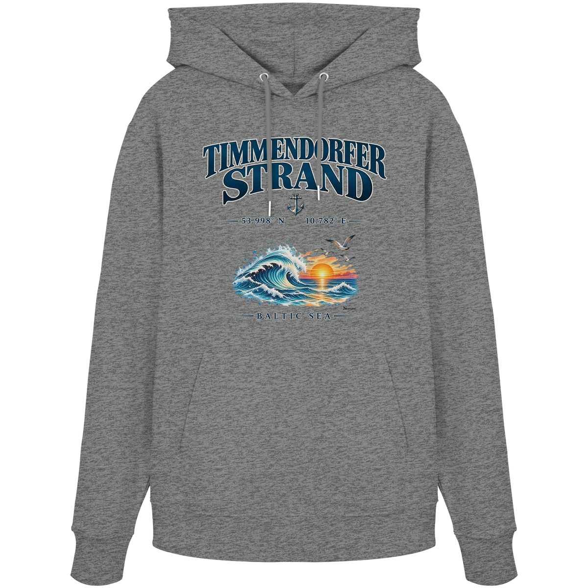 Original-Mockup 10: Unisex Bio-Hoodie in Mid Heather Grey mit Timmendorfer Strand – Baltic Sea Frontprint.
