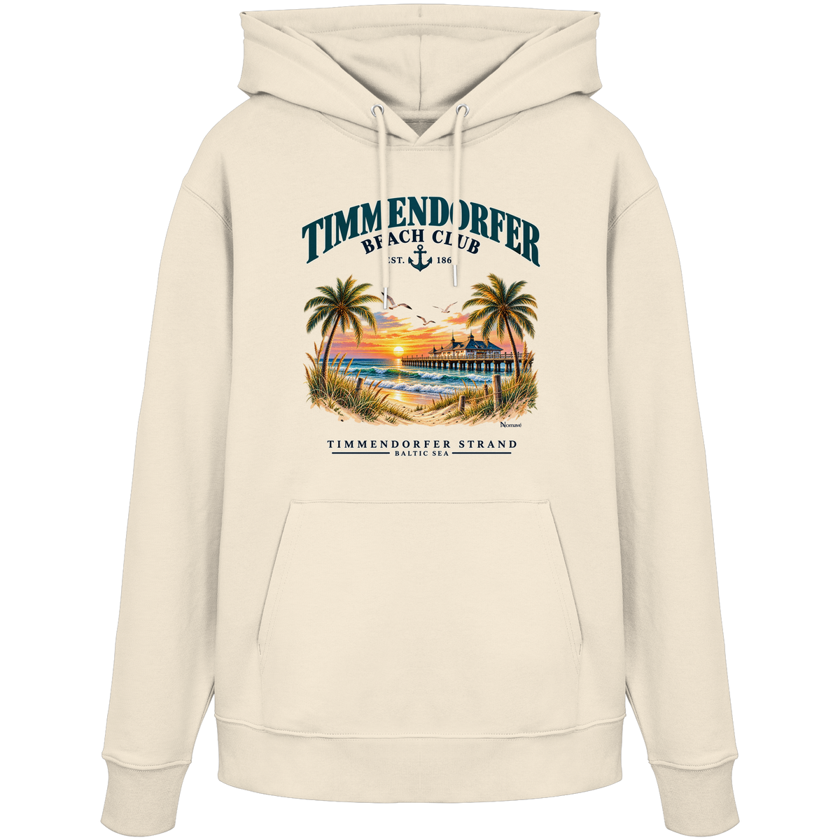 Originalmockup: Timmendorfer Beach Club Unisex Bio-Hoodie in Natural Raw, Vorderansicht mit maritimem Frontprint, Palmen, Seebrücke und Meer.