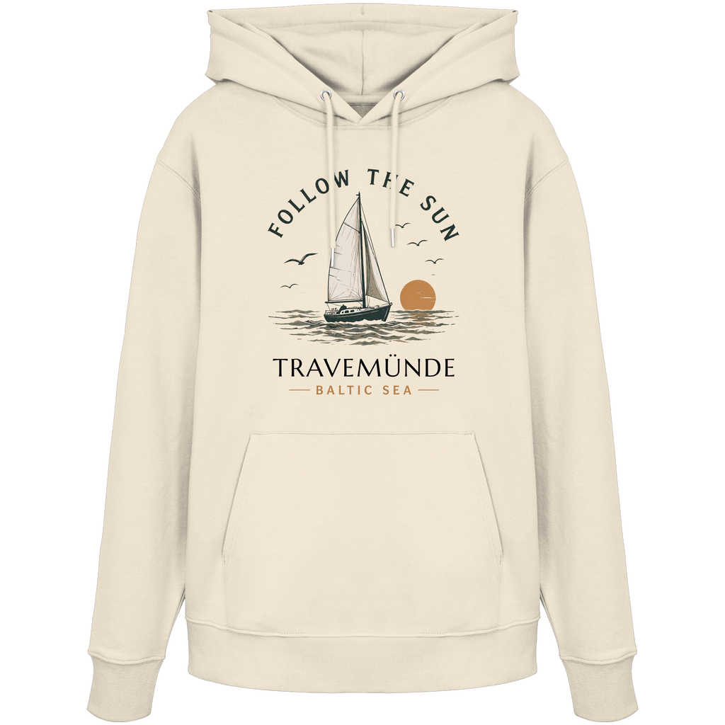 Travemünde Follow the Sun Hoodie in Natural Raw mit Segelboot Motiv und Baltic Sea Design