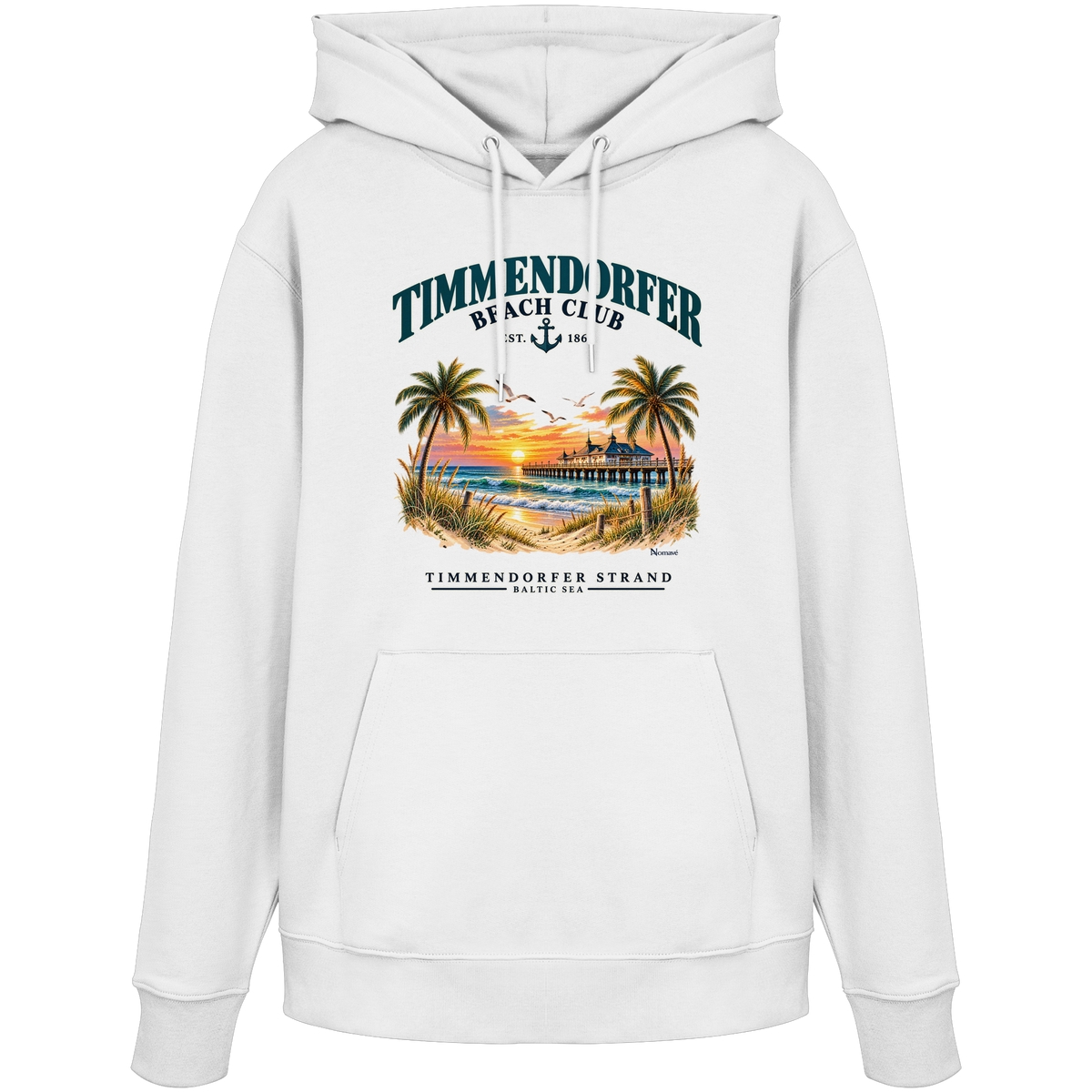 Originalmockup: Timmendorfer Beach Club Unisex Bio-Hoodie in White, Vorderansicht mit maritimem Frontprint, Palmen, Seebrücke und Meer.