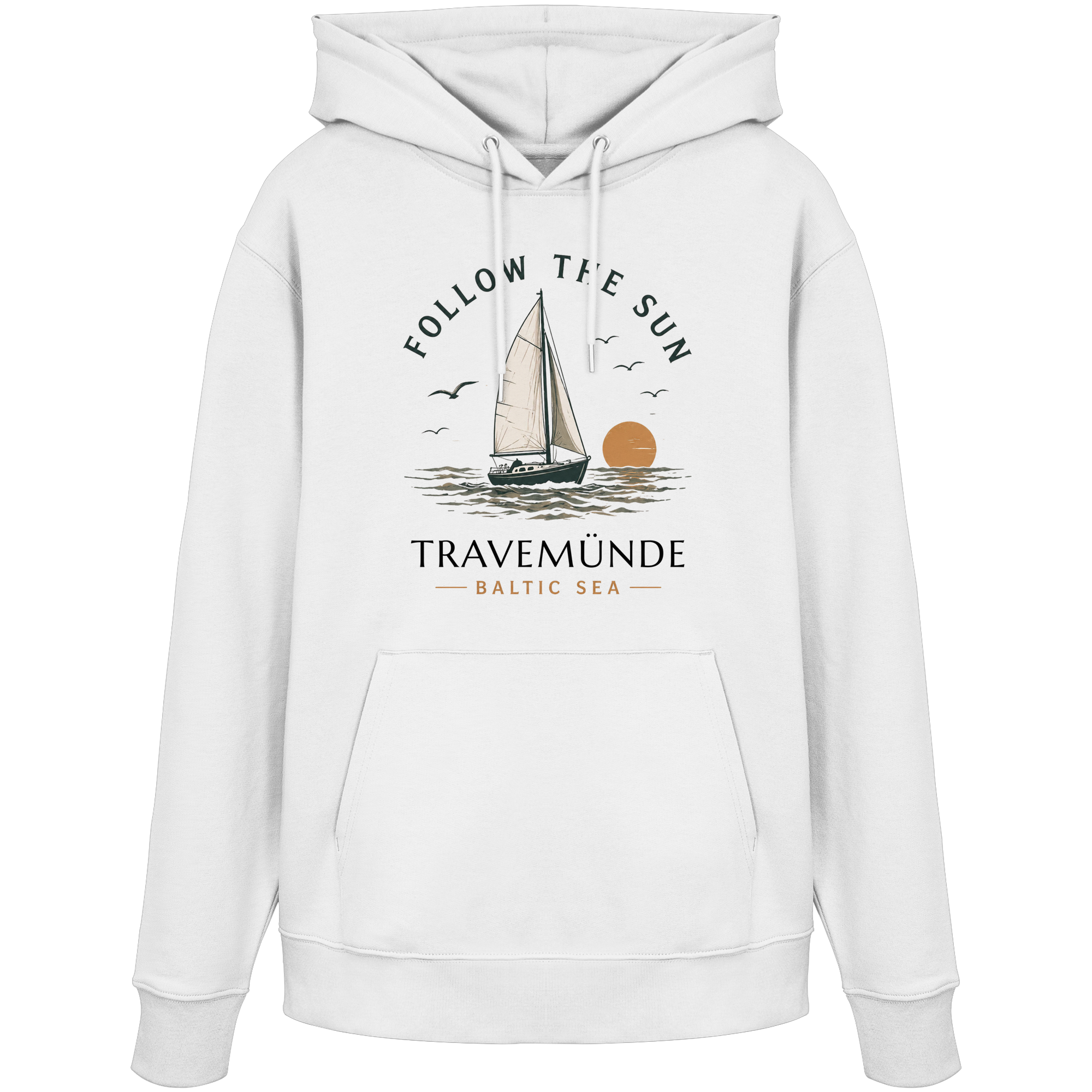 Travemünde Follow the Sun Hoodie in Weiß mit Segelboot Motiv und Baltic Sea Design