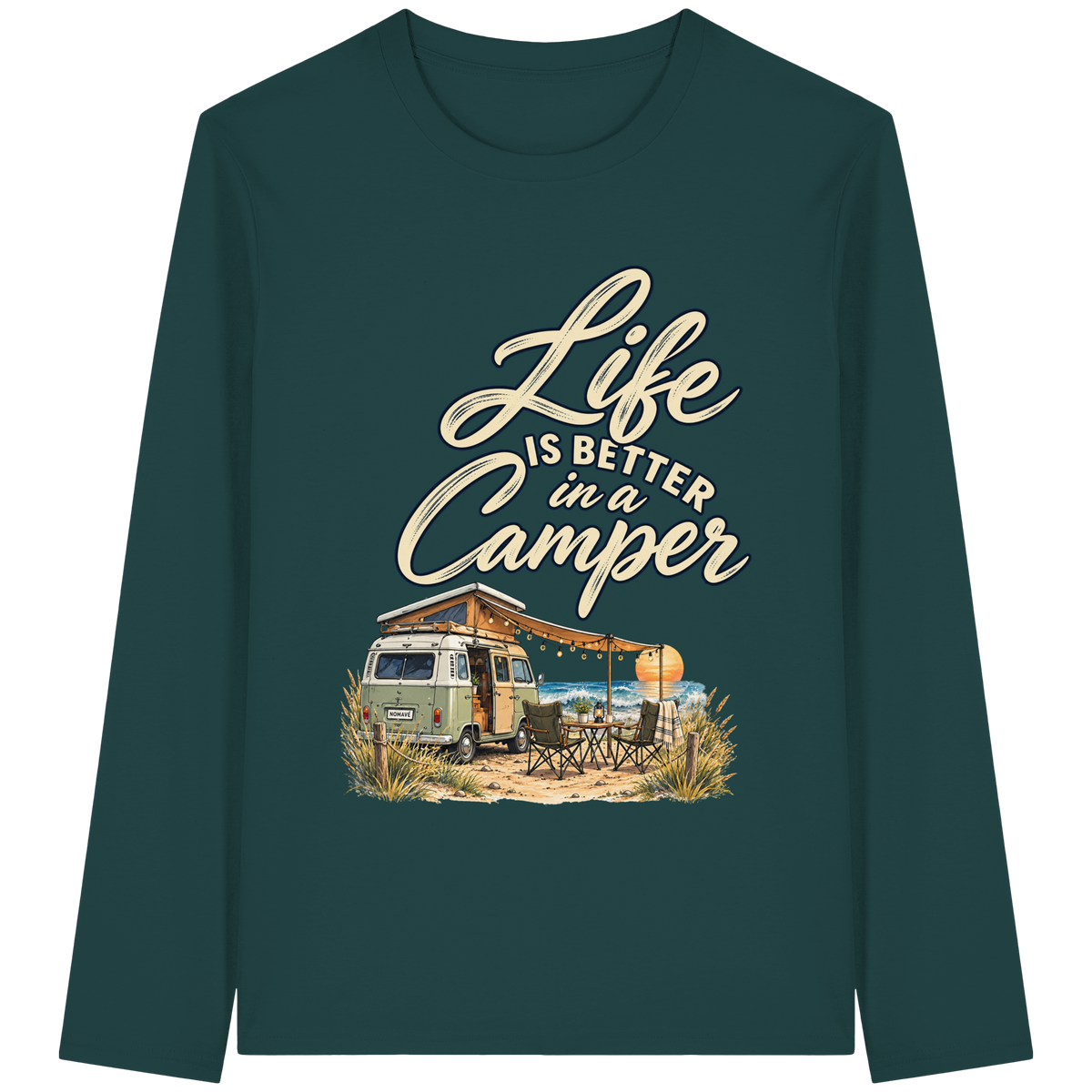 Bio Longsleeve in Glazed Green mit „Life is better in a Camper“-Motiv – Vorderansicht für Vanlife- und Campingfans