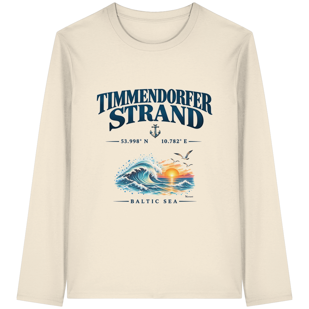 Original-Mockup 1: Unisex Bio-Longsleeve in Natural Raw mit Timmendorfer Strand – Baltic Sea Frontprint.