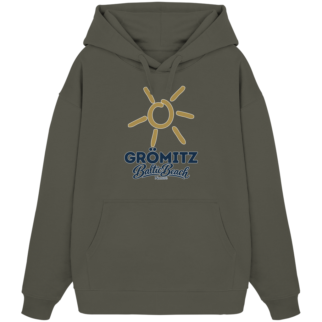 Bio Oversize Hoodie Grömitz Sonne Baltic Beach in Khaki – Frontdruck mit goldener Sonne, Shirtigo-Originalmockup 8