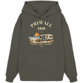 Bio Oversize Hoodie Kapuzenpullover in Khaki mit korrigiertem Priwall-Crew-Motiv der Dark Edition – Vorderansicht
