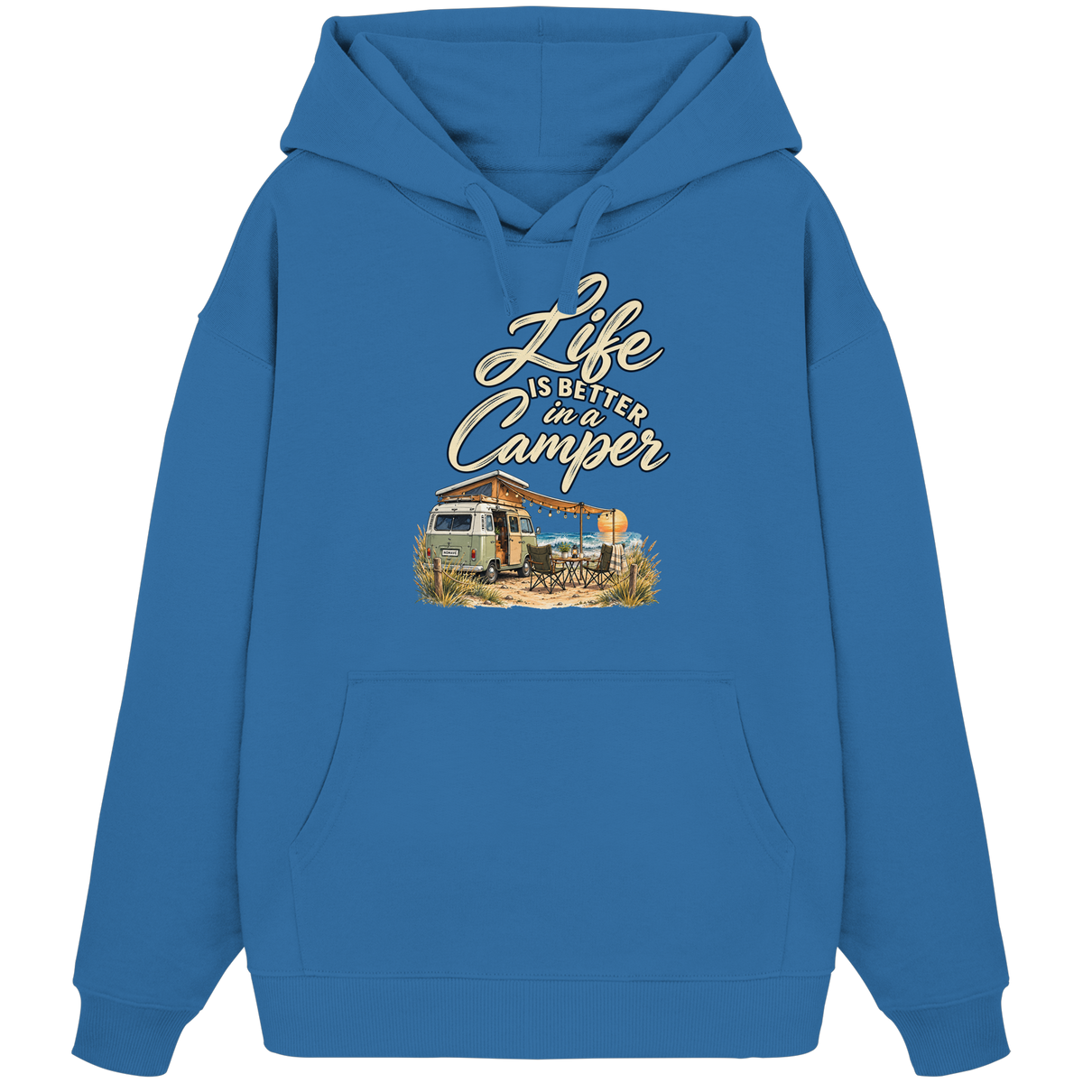 Bio Oversize Hoodie in Mindful Blue mit „Life is better in a Camper“-Motiv – Vorderansicht für Vanlife- und Campingfans