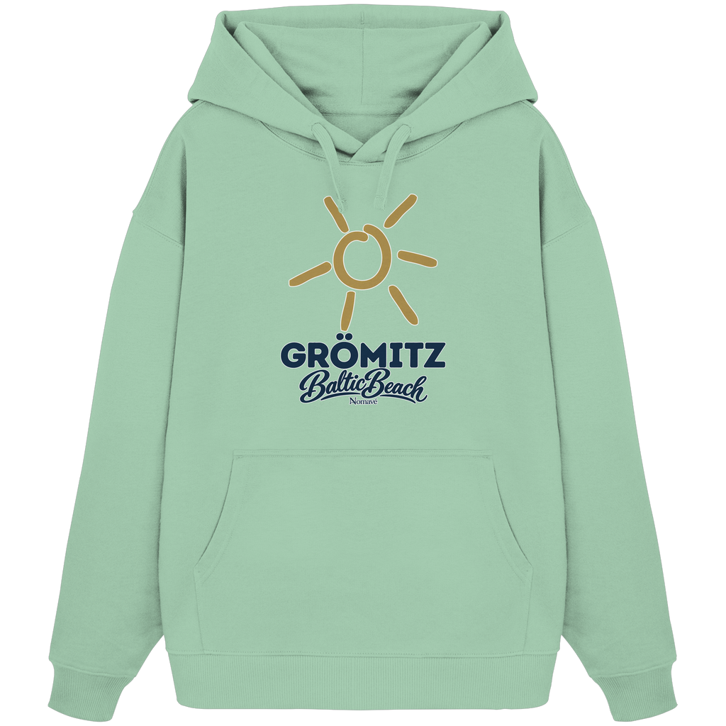 Bio Oversize Hoodie Grömitz Sonne Baltic Beach in Misty Jade – Frontdruck mit goldener Sonne, Shirtigo-Originalmockup 6