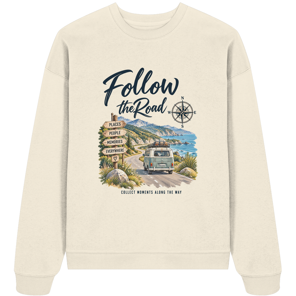 Original-Mockup des Bio Oversize Sweatshirts mit Follow the Road Frontprint auf der Vorderseite