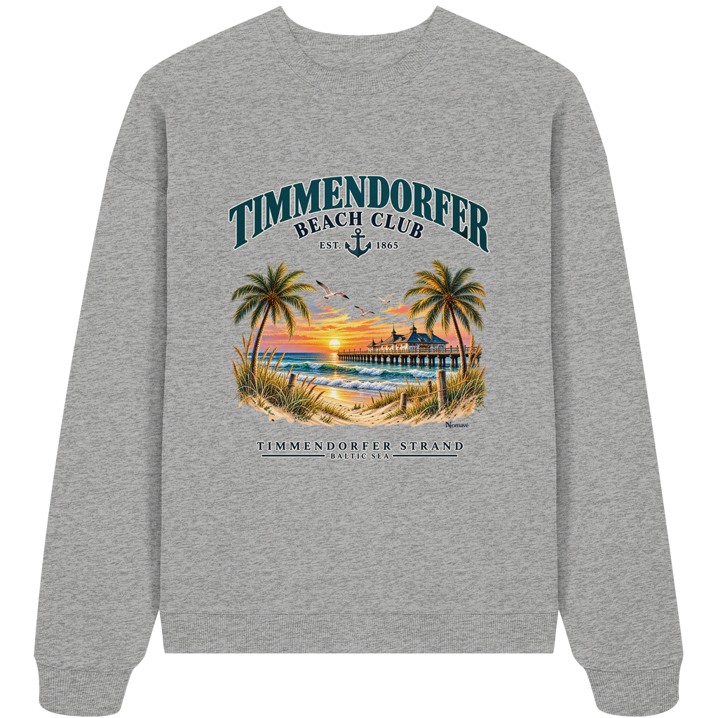 Originalmockup: Bio-Oversize-Sweatshirt in Heather Grey mit Timmendorfer-Beach-Club-Frontprint, Motivansicht.