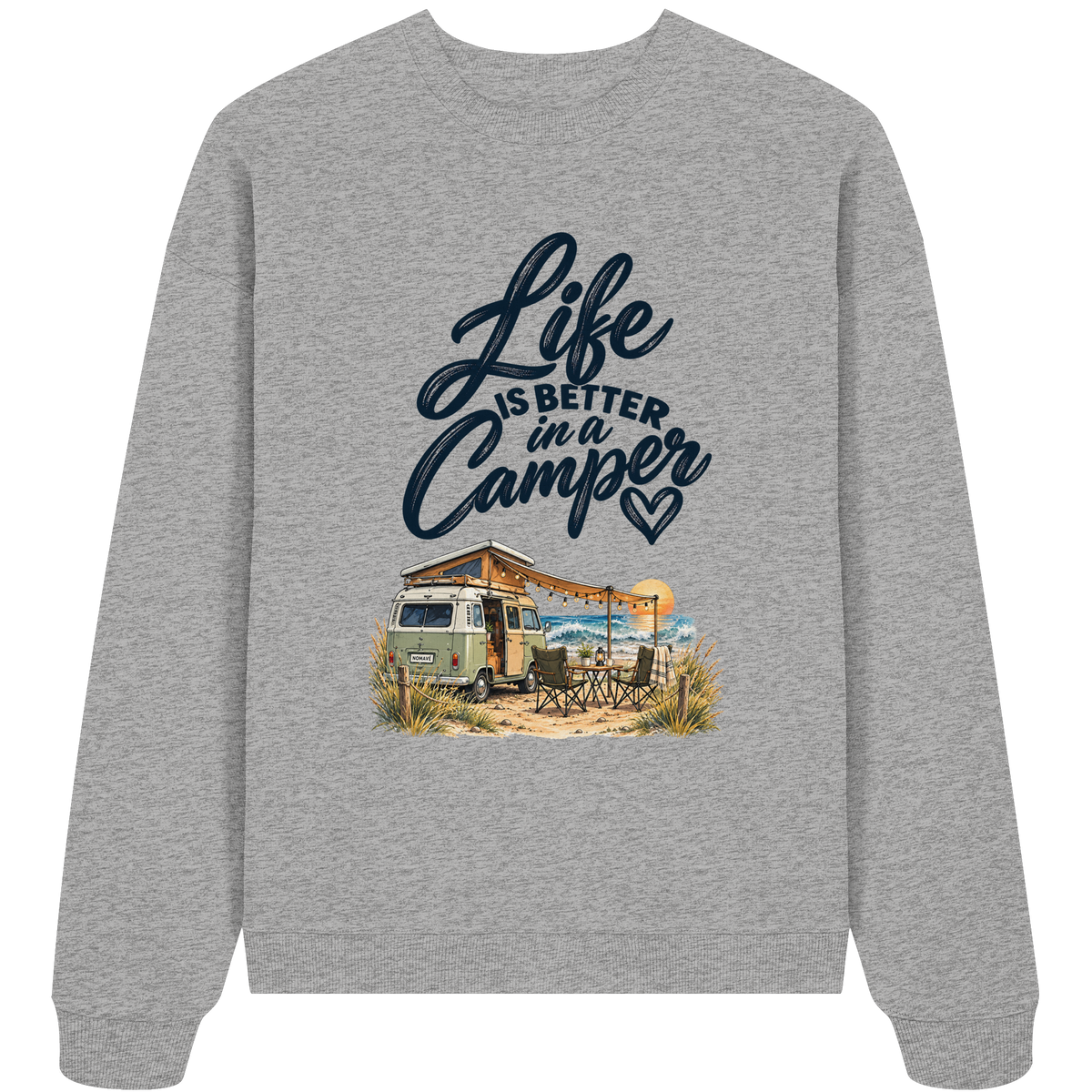 Bio Oversize Sweatshirt mit „Life is better in a Camper“-Motiv – Vorderansicht in Heather Grey für Vanlife- und Campingfans