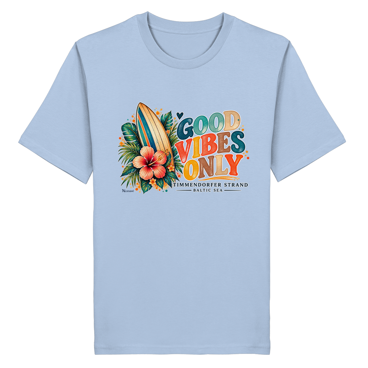 Timmendorfer Strand – Surf Vibes – Unisex Bio-T-Shirt mit Frontprint – Blue Soul; originales Katalogmockup der Vorderansicht mit Frontprint.