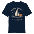 Travemünde Follow The Sun Dark Edition T-Shirt aus 100 % Bio-Baumwolle