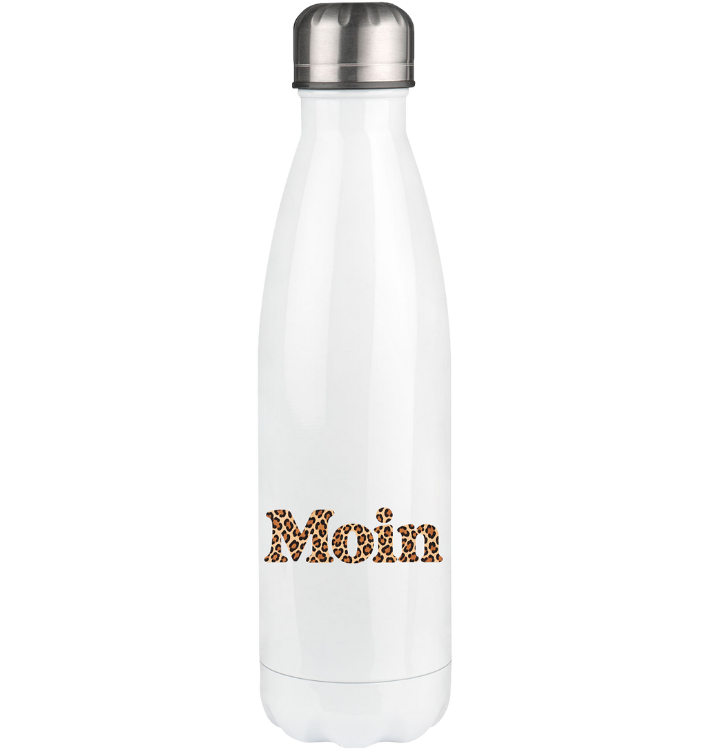 Original-Shirtigo-Mockup: Edelstahl-Thermoflasche 500 ml mit Silberdeckel in White mit „Moin“ im Karamell-Leoprint auf der Vorderseite