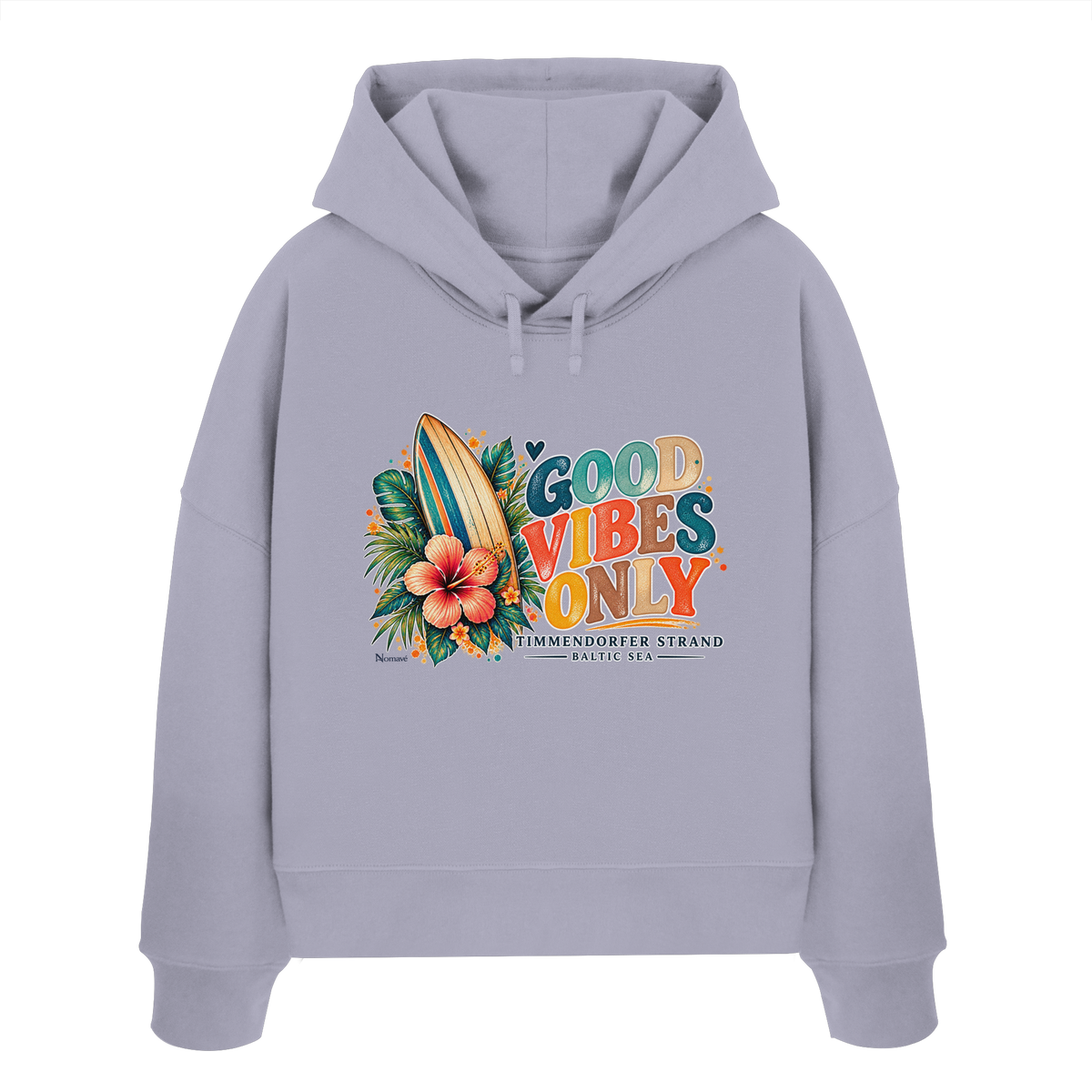 Timmendorfer Strand – Surf Vibes – Damen Bio-Boxcut-Hoodie mit Frontprint in Lavender – Katalog-Vorderansicht mit Surfboard, Hibiskus und Good-Vibes-Only-Frontprint.