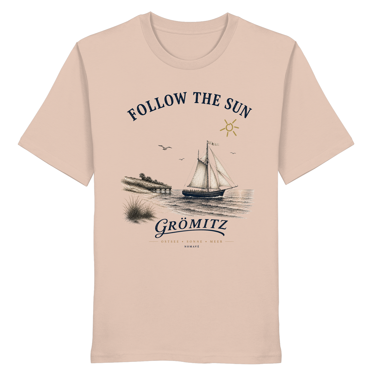 Grömitz Follow the Sun Unisex Bio-Shirt in Fraiche Peche mit Segelschiffmotiv