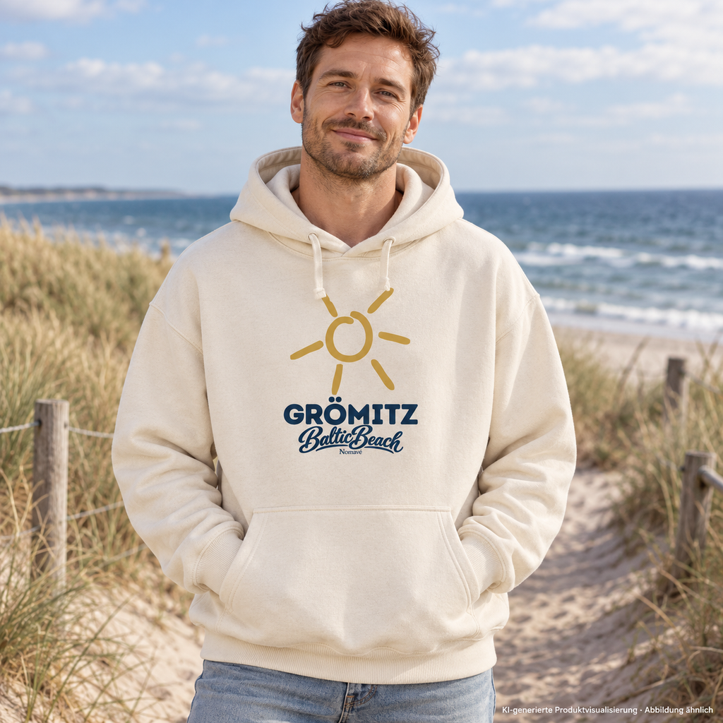Grömitz Sonne Bio Oversize Hoodie in Natural Raw mit Baltic-Beach-Frontdruck – Mann am Dünenweg, KI-Produktvisualisierung