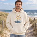 Grömitz Sonne Bio Oversize Hoodie in Natural Raw mit Baltic-Beach-Frontdruck – Mann am Dünenweg, KI-Produktvisualisierung