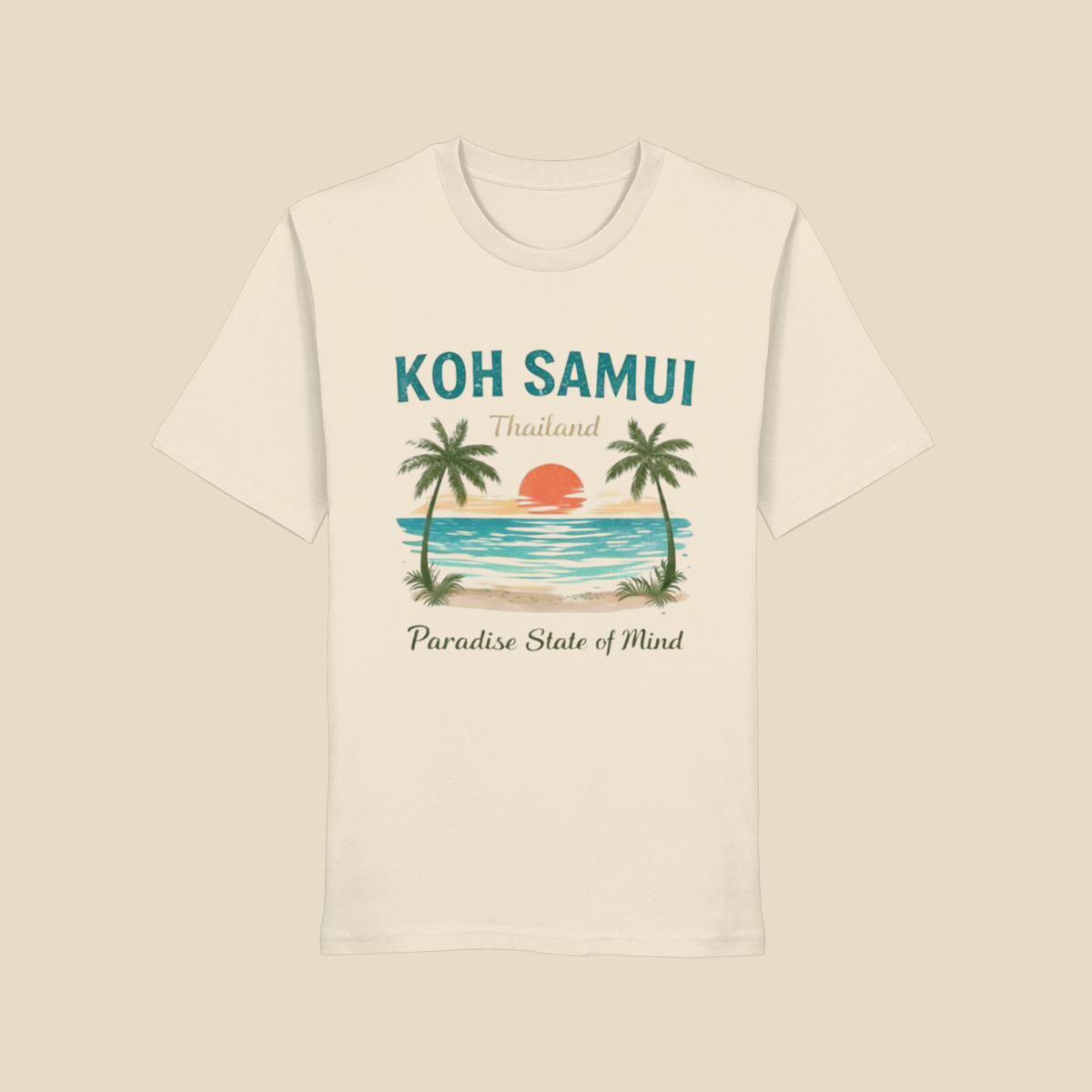 Bio T-Shirt in Naturweiß mit Koh Samui Thailand Motiv auf der Vorderseite vor hellem Hintergrund.